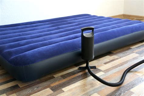 finding a leak in an air mattress|How to Find a Hole in an Air Mattress